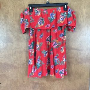 🔥SALE🔥 Over the shoulder Blouse